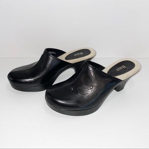 Bass Women’s Chunky Slip On Heels Size 8M NWOT